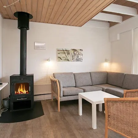 8 Person On A In Bl Vand Holiday home Blavand