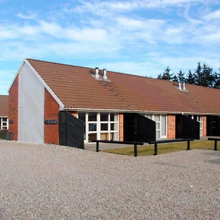 Semesterbostad Ho Centre *