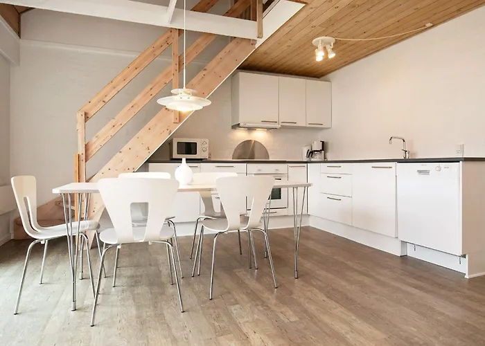 Ho Centre * Blåvand